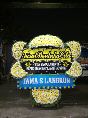 Papan Bunga Duka di Binjai Hulu